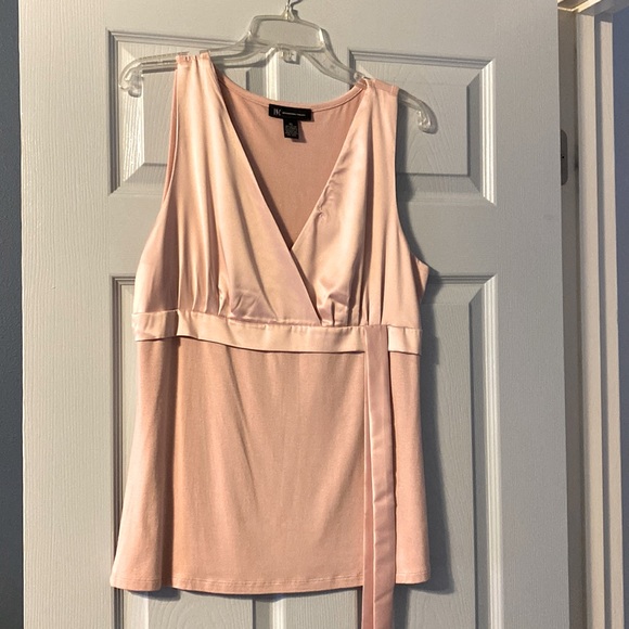 INC International Concepts Tops - NWOT Inc dusty pink dressy rayon tee